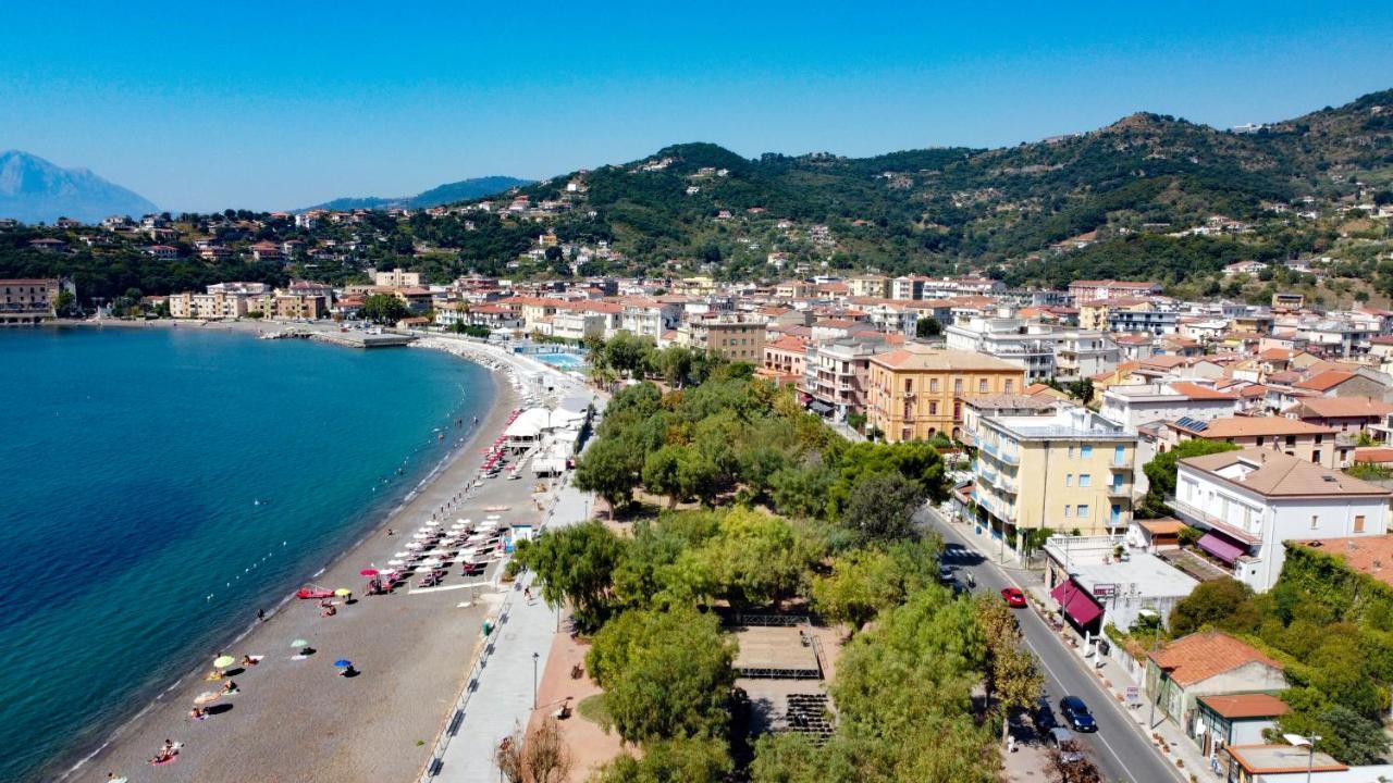 サプリCasa Franiti - Sul Mareアパートメント エクステリア 写真